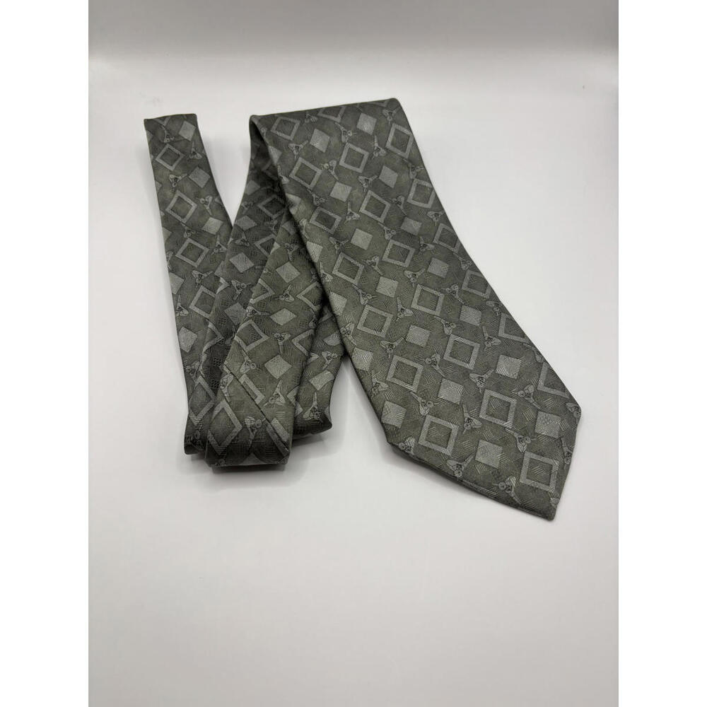 Elegant Dockers' Grey Patterned Men's Tie Silk